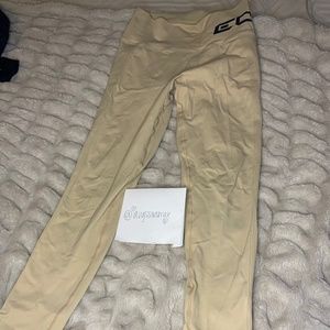 Nude Echt Scrunch Butt Leggings